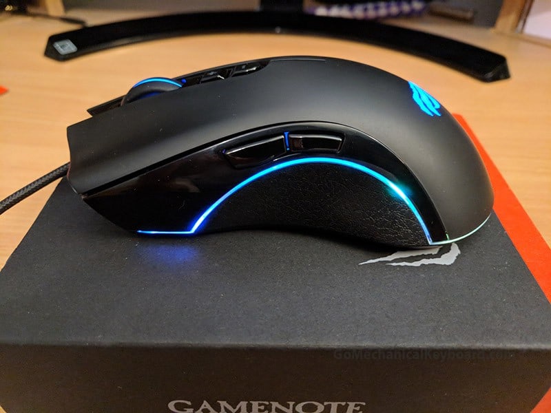 HAVIT MS794 unboxing - top view