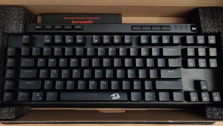 10 Mechanical Keyboards Under $30 - Hongkiat