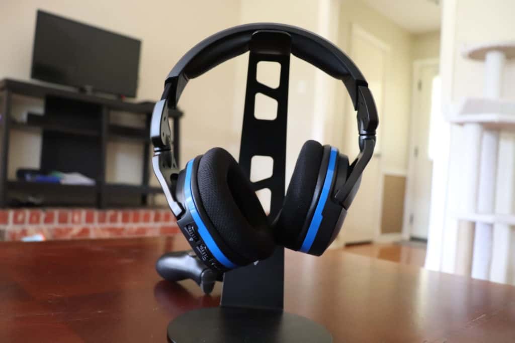 Headset on stand
